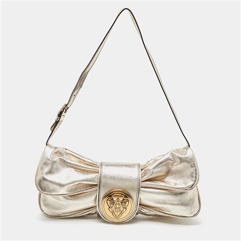 gucci hysteria clutch bag